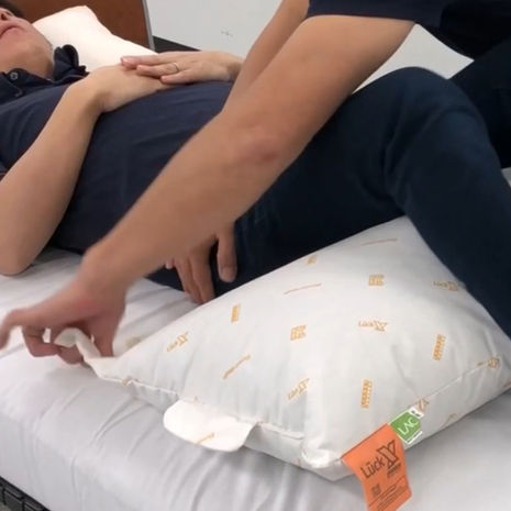 RM2-Hを使用した、臀部や膝裏周辺のポジショニングサポート例。