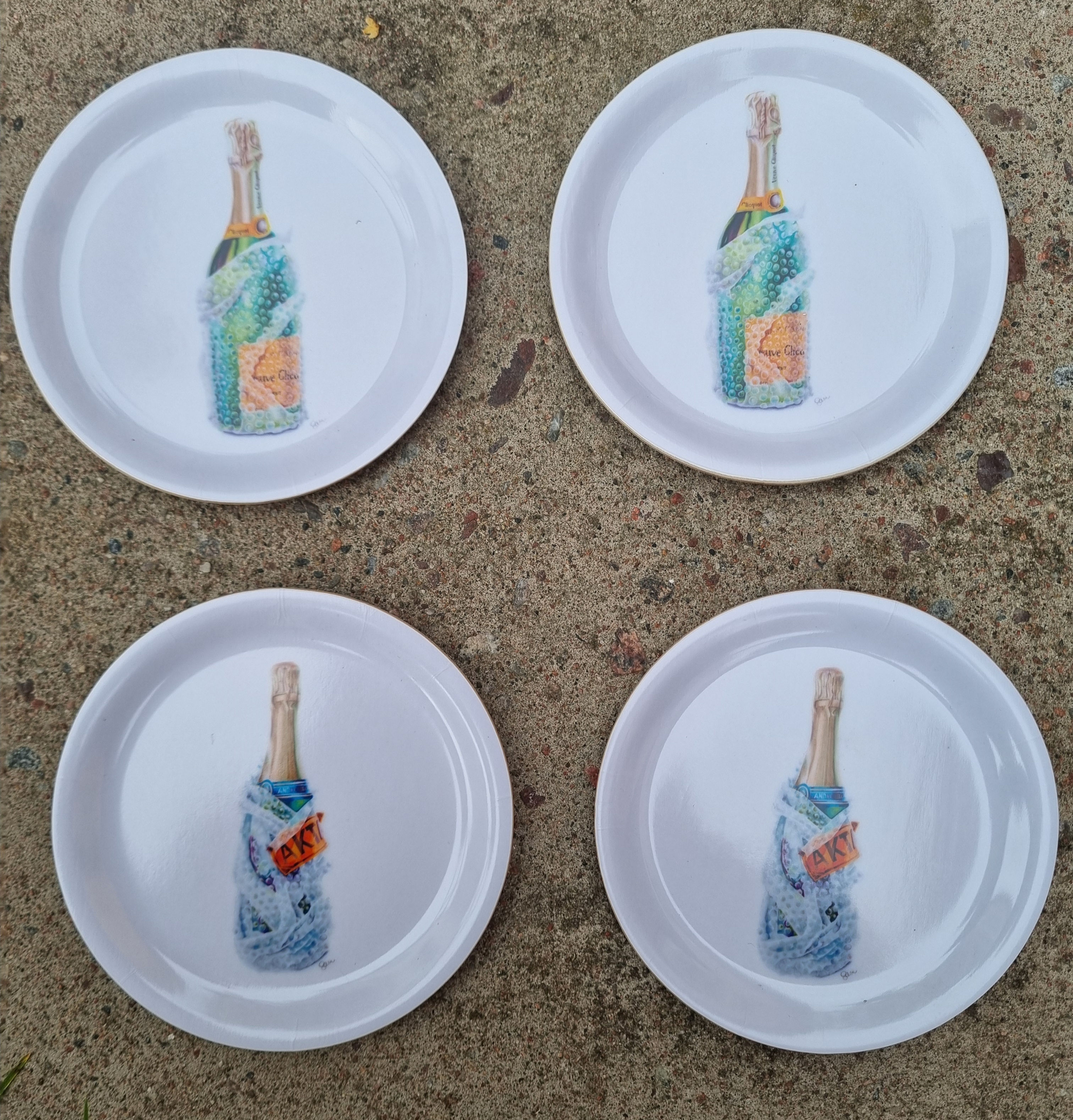 Glasunderlägg: Änkan och André