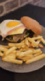 La Milanburguesa de El bar de las Artes