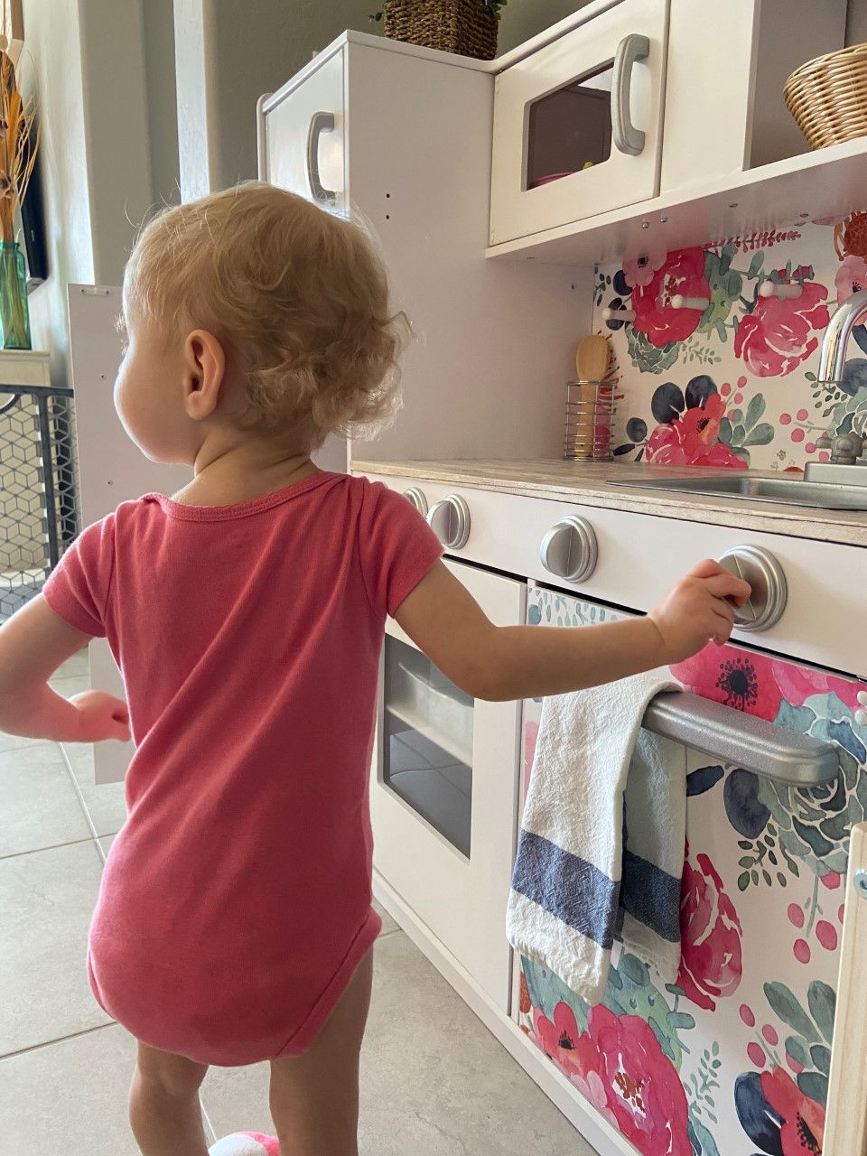 DIY play kitchen