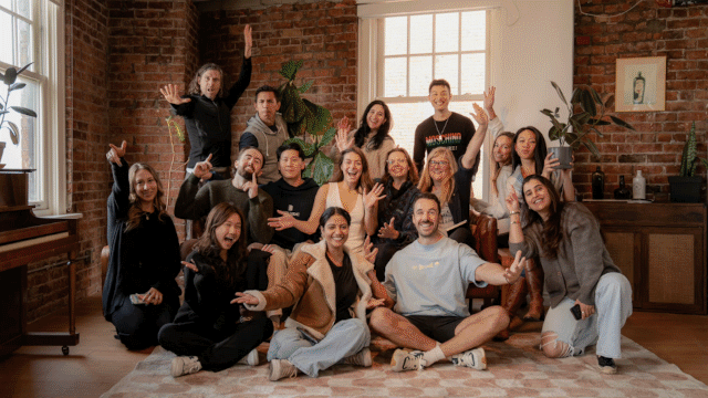 Photos workshops vid-Animated Image (Large).gif