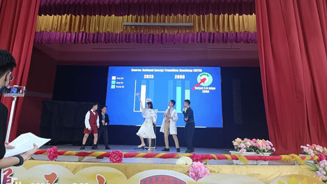 photo_6066799957853190761_y