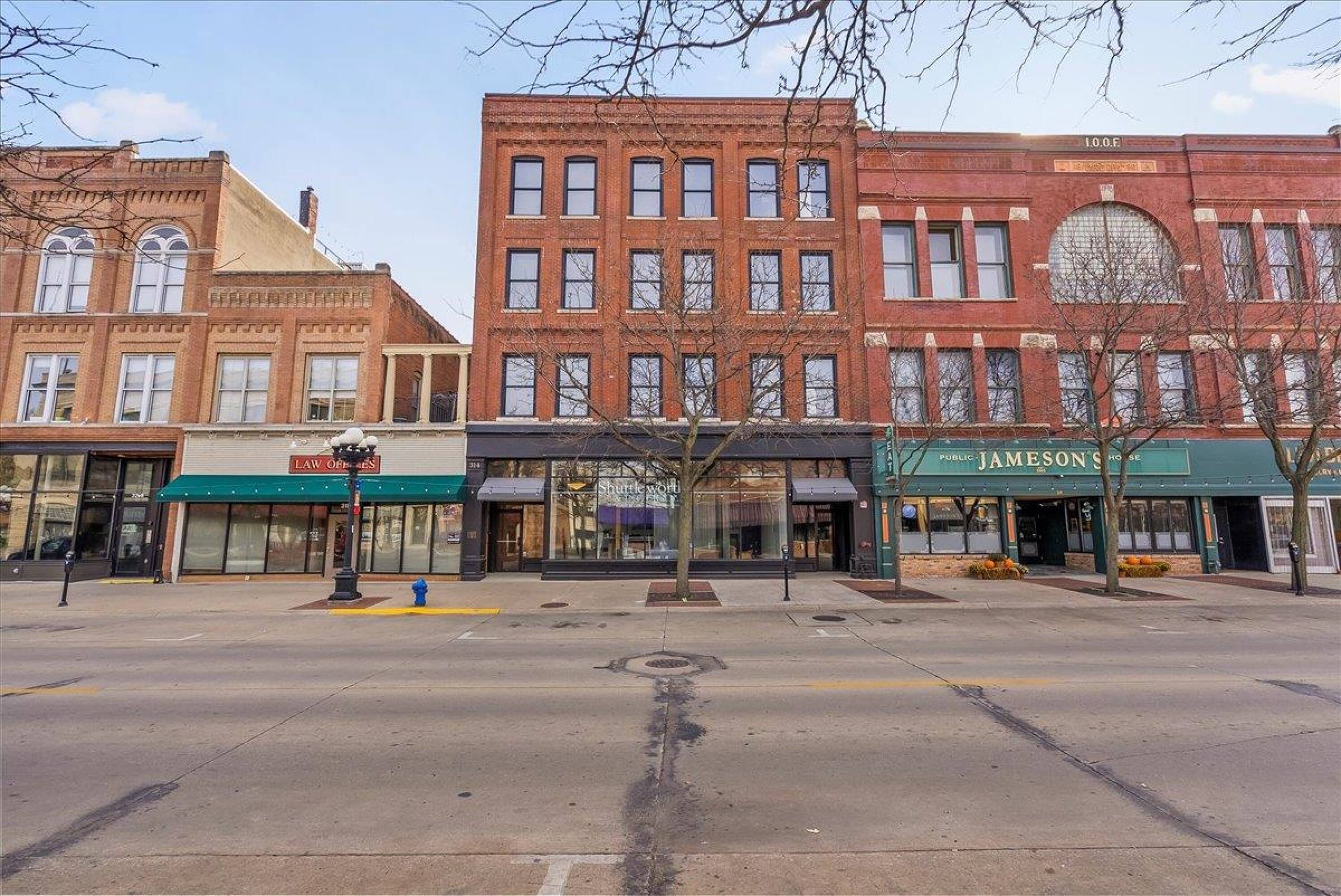 Downtown Waterloo Office Space Guide: Where Professional Services Meet Modern Innovation