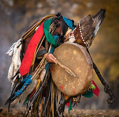 traditional-mongolian-shaman_edited.jpg