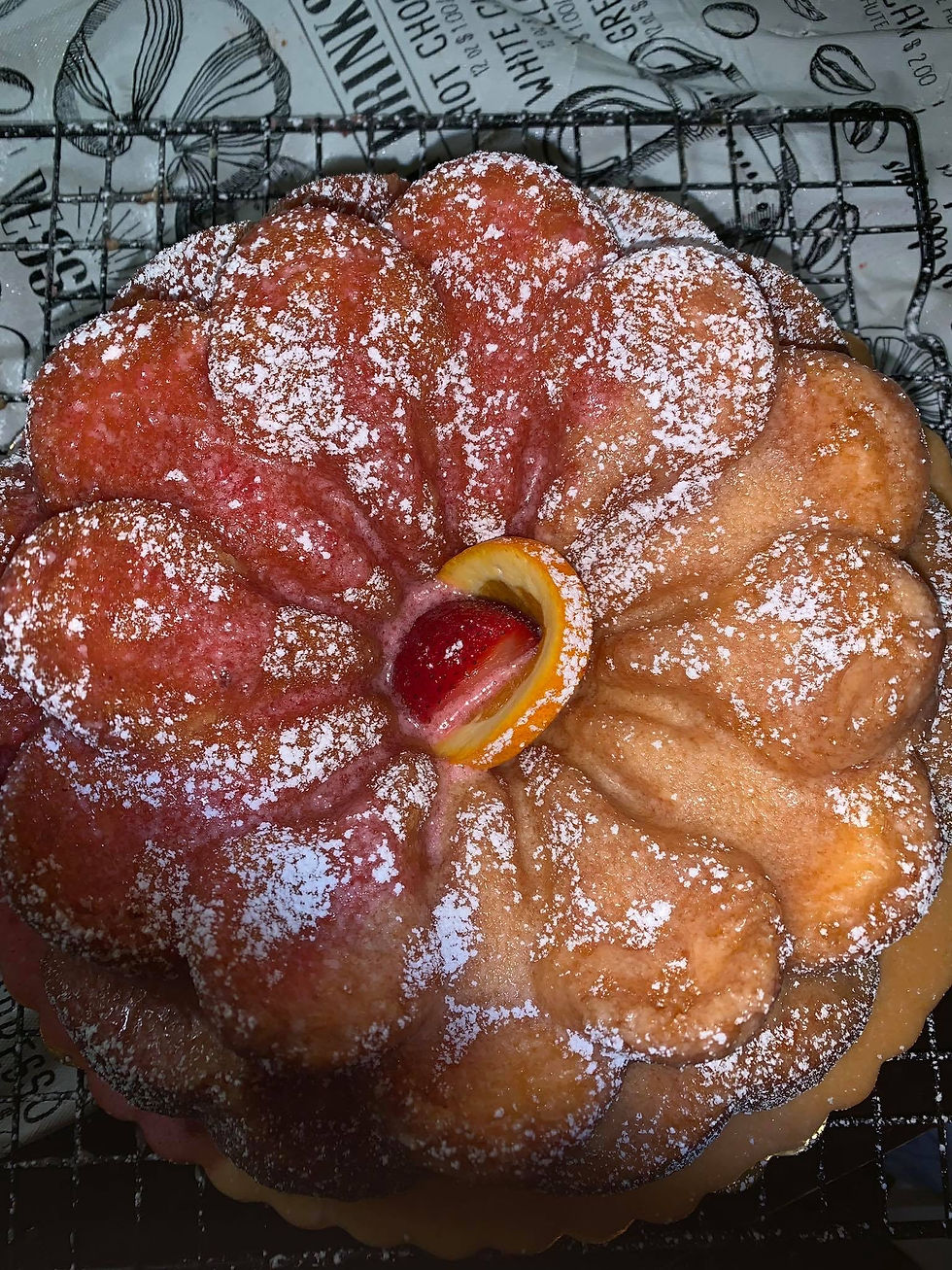 CUSTOM POUND CAKE 2 FLAVORS