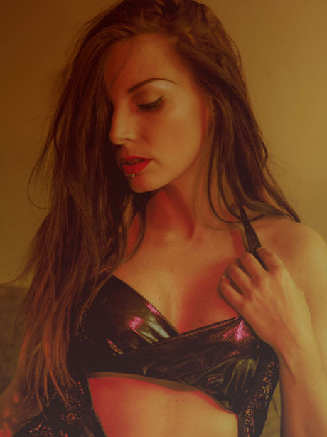 Boudoir photography
Clermont-ferrand
sexy photography
Sensual art Femme lingerie kink art, bdsm bondage shibari photography