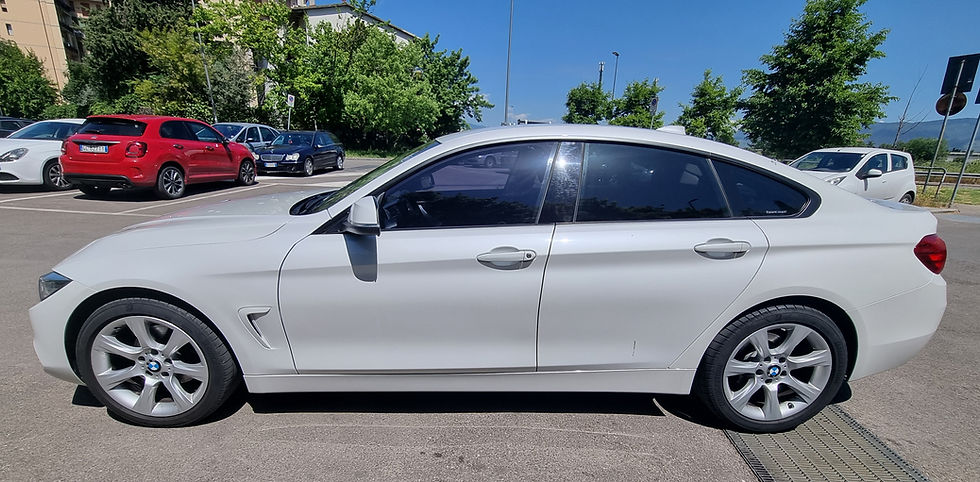 Miniatura: BMW 420d xDrive Gran Coupé Luxury