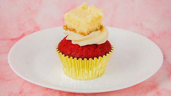 Red Velvet Cheesecake