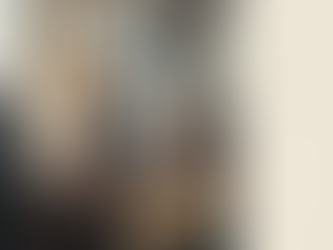 Global woman leader reviewing a simple “visibility system” map (message, rhythm, pre-briefing, boundaries) with a compass motif, symbolizing strategic visibility without burnout.