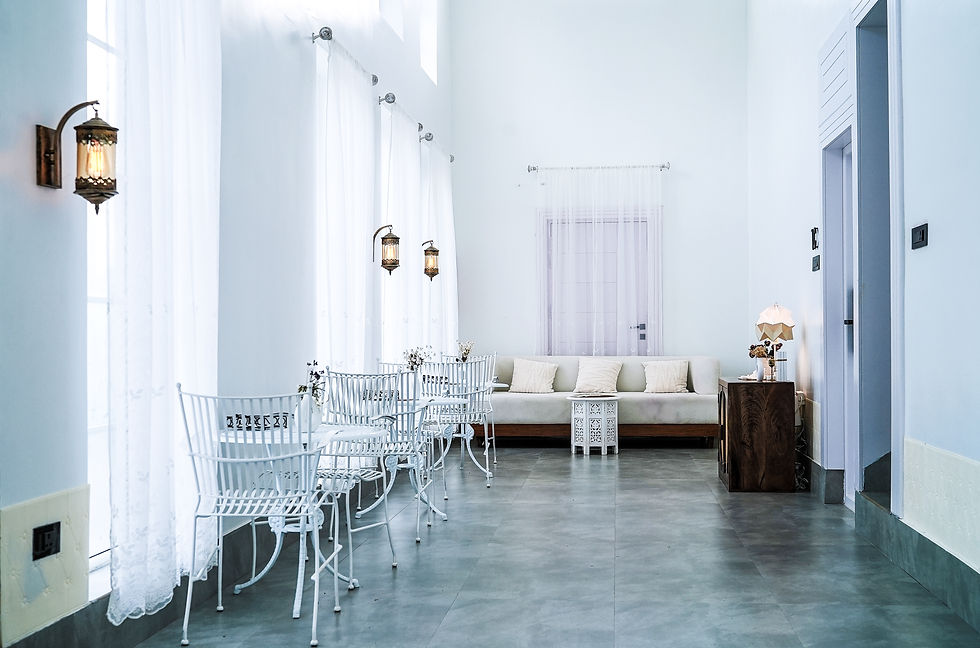 white lobby-1.JPG