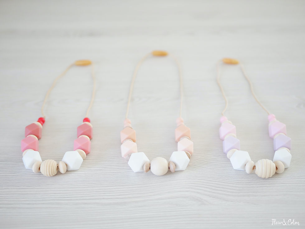 Miniature : Collier de moments lactés - Le tendre
