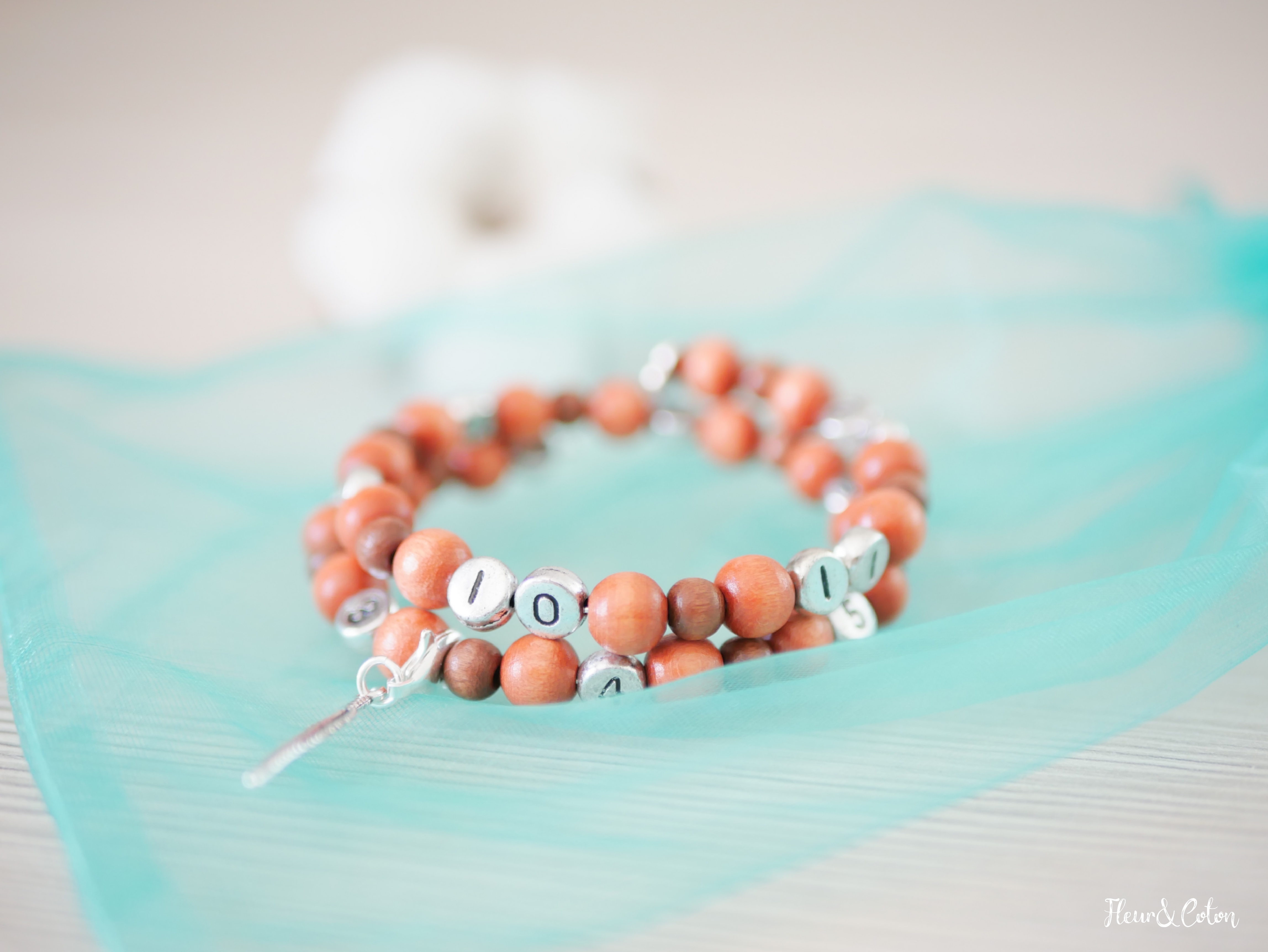 Bracelet d'allaitement chocolat4