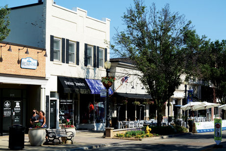 SIDEWALK SALE | Downtown Downers Grove Invites You Out for a Day of Shopping Fun July 22-24