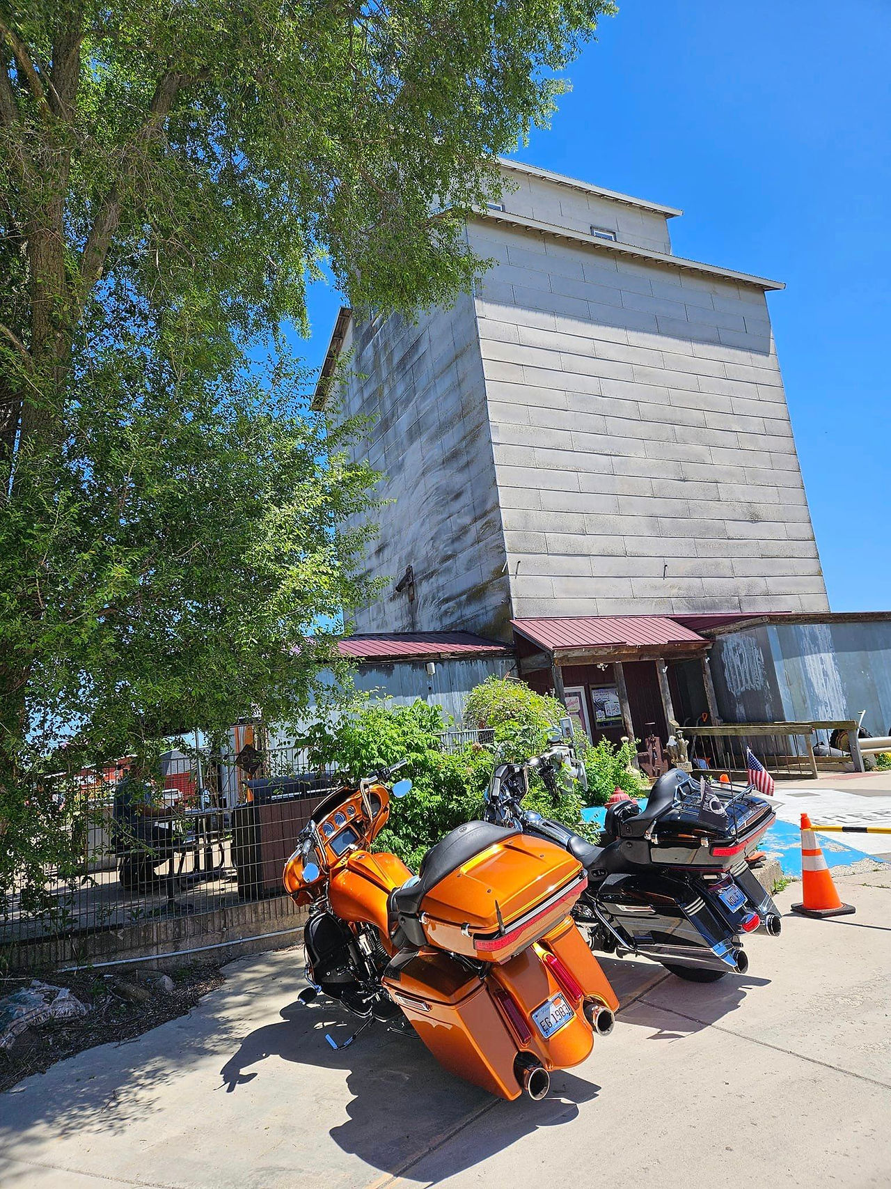 A DESTINATION EXPERIENCE | Sheridan Elevator Has Hometown Charm with Live Music, Unique Food & More