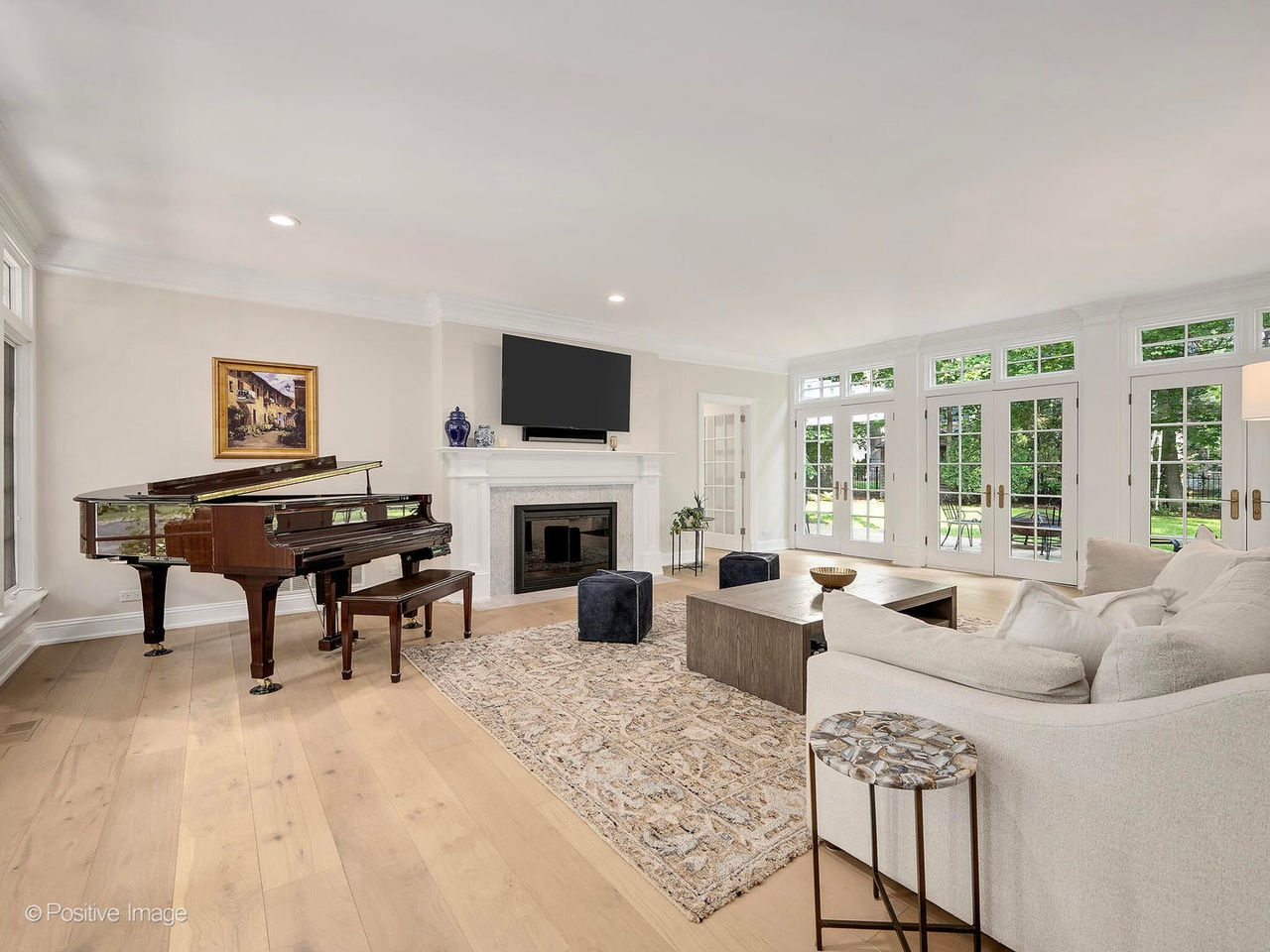LOCAL LISTING TO LOVE | Denburn Woods Beauty, Downers Grove Living Awaits