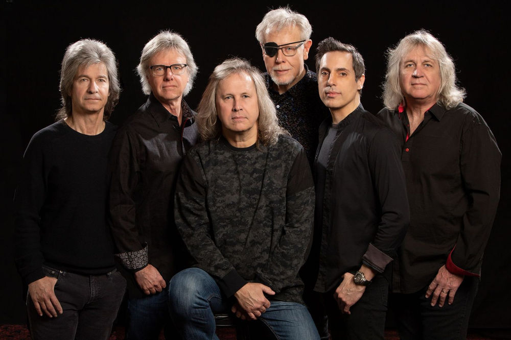 MUSIC ICON Ronnie Platt, Lead Singer of Kansas Is Bringing the Band