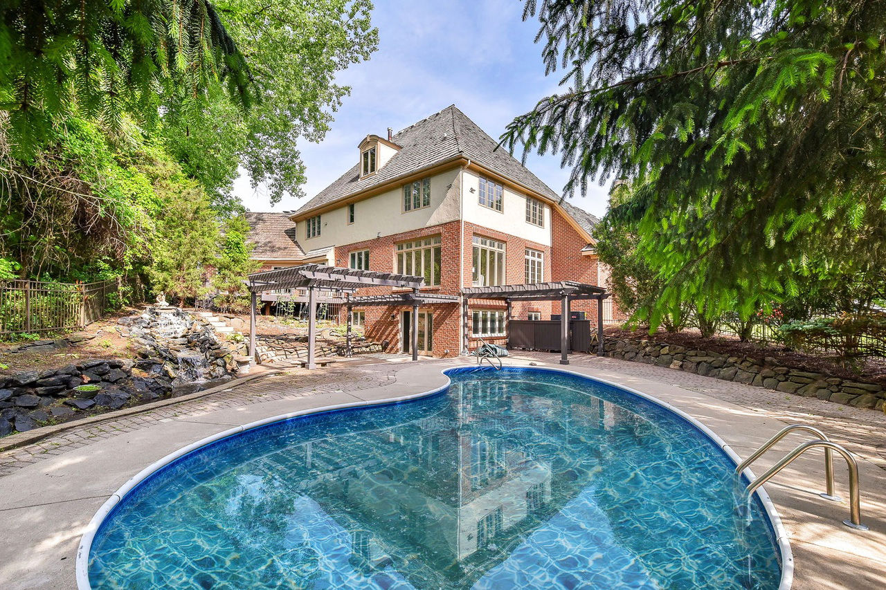 MILLION DOLLAR LISTING | A Tranquil Haven in St. Charles