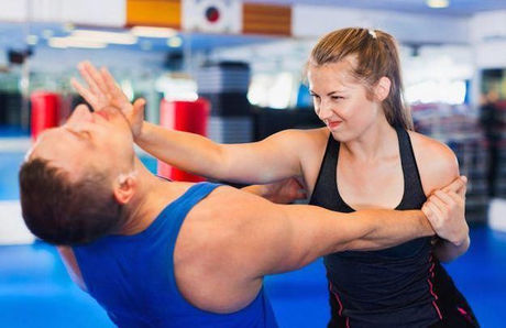 GIVING BACK | Women’s Self-Defense Seminar Planned for November 5 in Bolingbrook