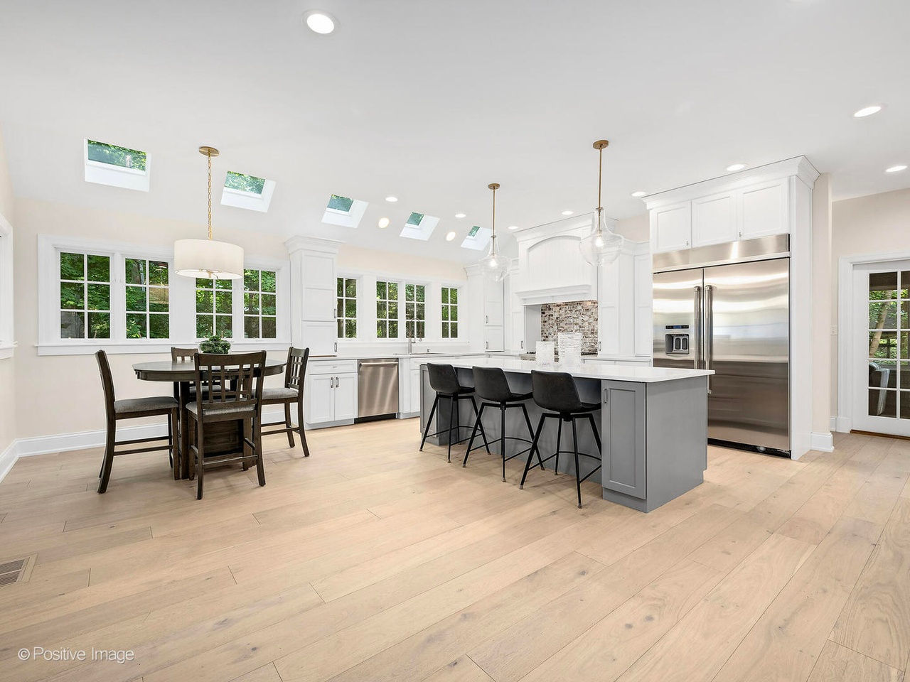 LOCAL LISTING TO LOVE | Denburn Woods Beauty, Downers Grove Living Awaits