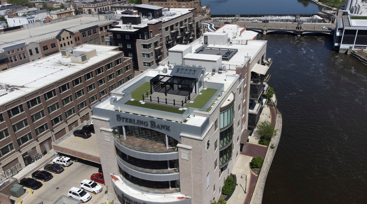 Discover the One-of-a-Kind Penthouse in Downtown St. Charles at 10 Illinois Street, Unite 5A