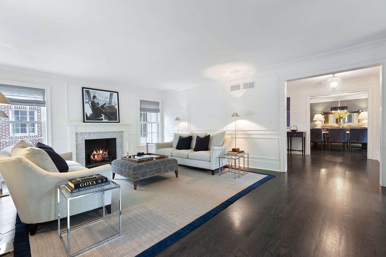 ICONIC LISTING | The Iconic "Home Alone" House Hits the Market in Winnetka, Illinois