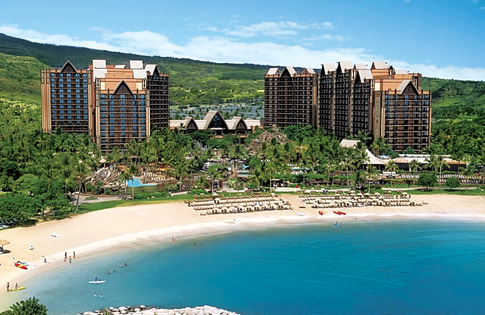 TRENDY TRAVELER | A Family Escape to Aulani In Hawaii, a Disney Resort with So Much to Love