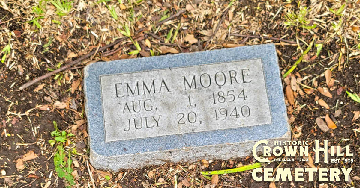 Moore, Emma
