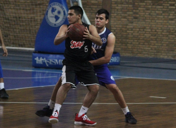Un manto de dudas sobre el manejo del básquetbol nacional