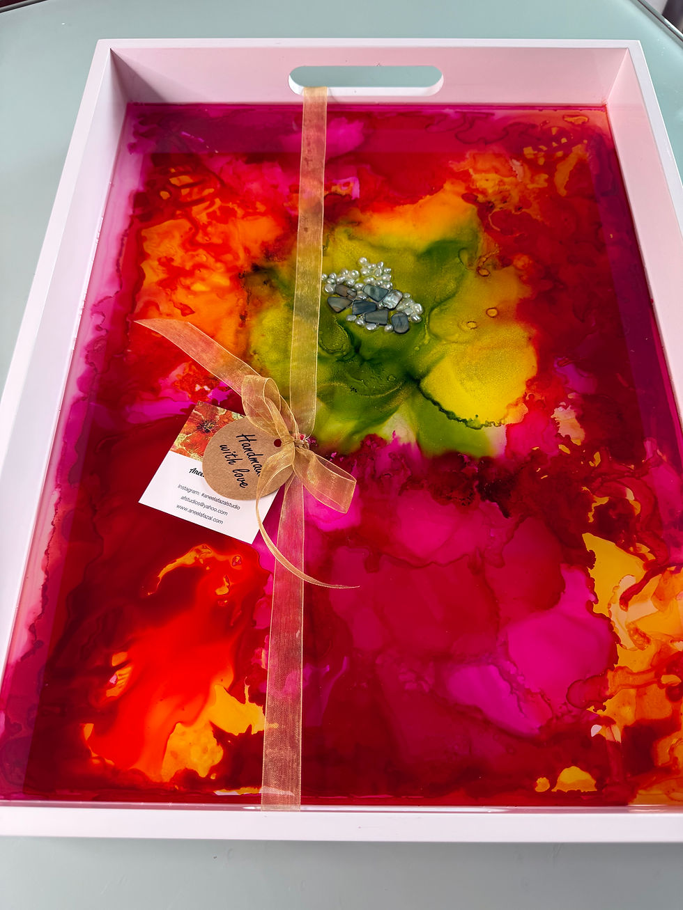 Magenta and Pink Resin Tray