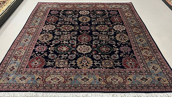 9' x 12' India Rug Persian design