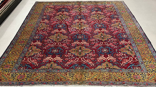 8' x 11' Persian Tabriz Rug