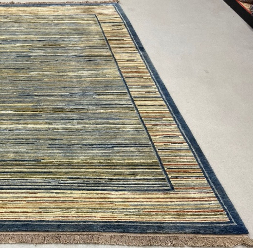 Thumbnail: Persian Gabbeh design originated in Nepal. Gabbeh design features simple design and bold colors.