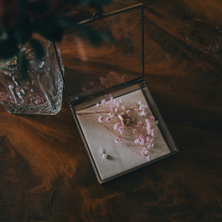 Braut Getting Ready Künkele Mühle Treppenhaus Brautpaarshooting Hochzeit feiern
