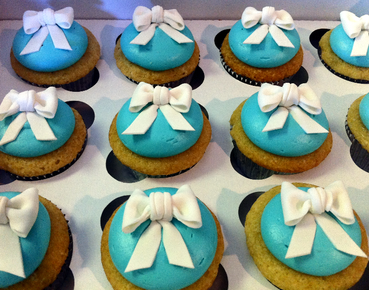 White Bows Cupcakes