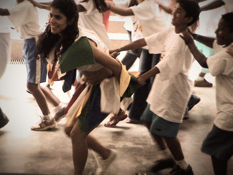 O trabalho corporal: da experiência com o brincar à linguagem da dança a partir da cultura popular