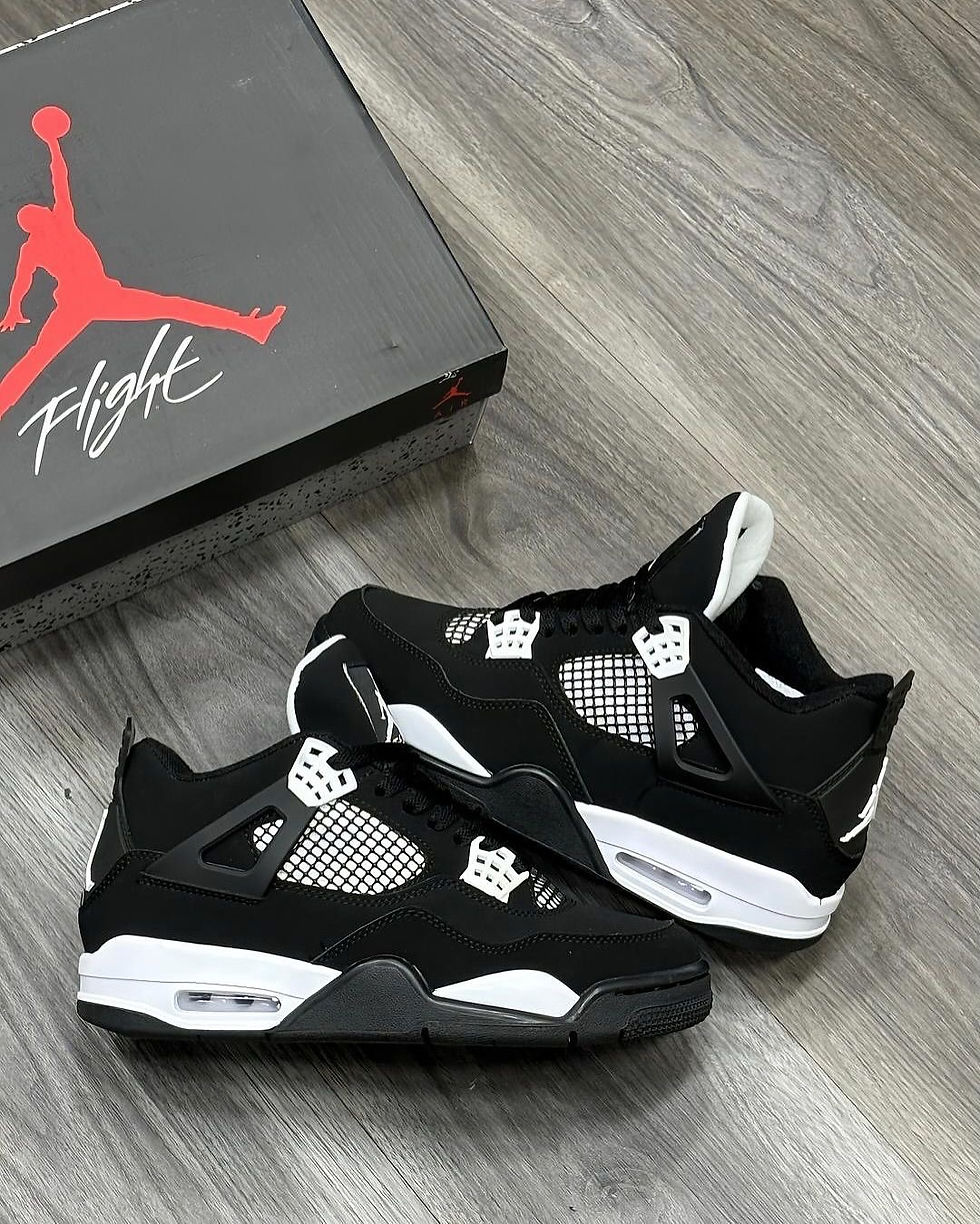 Thumbnail: Air Jordan 4 - White Thunder