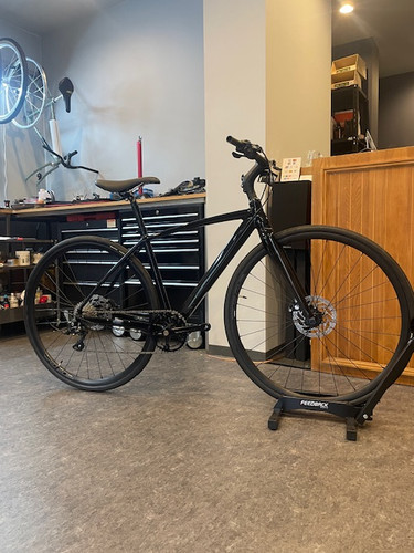 TNI クロスロードバイク Disc | Limbocycling Machiya