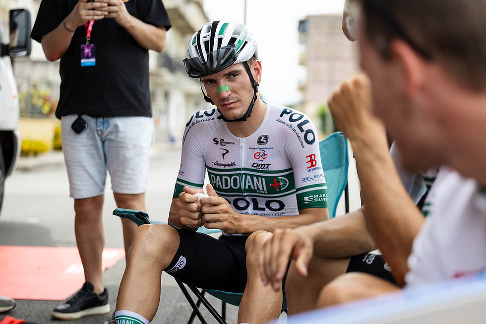 Tour de l'Avenir stregato: Mirko Bozzola costretto al ritiro