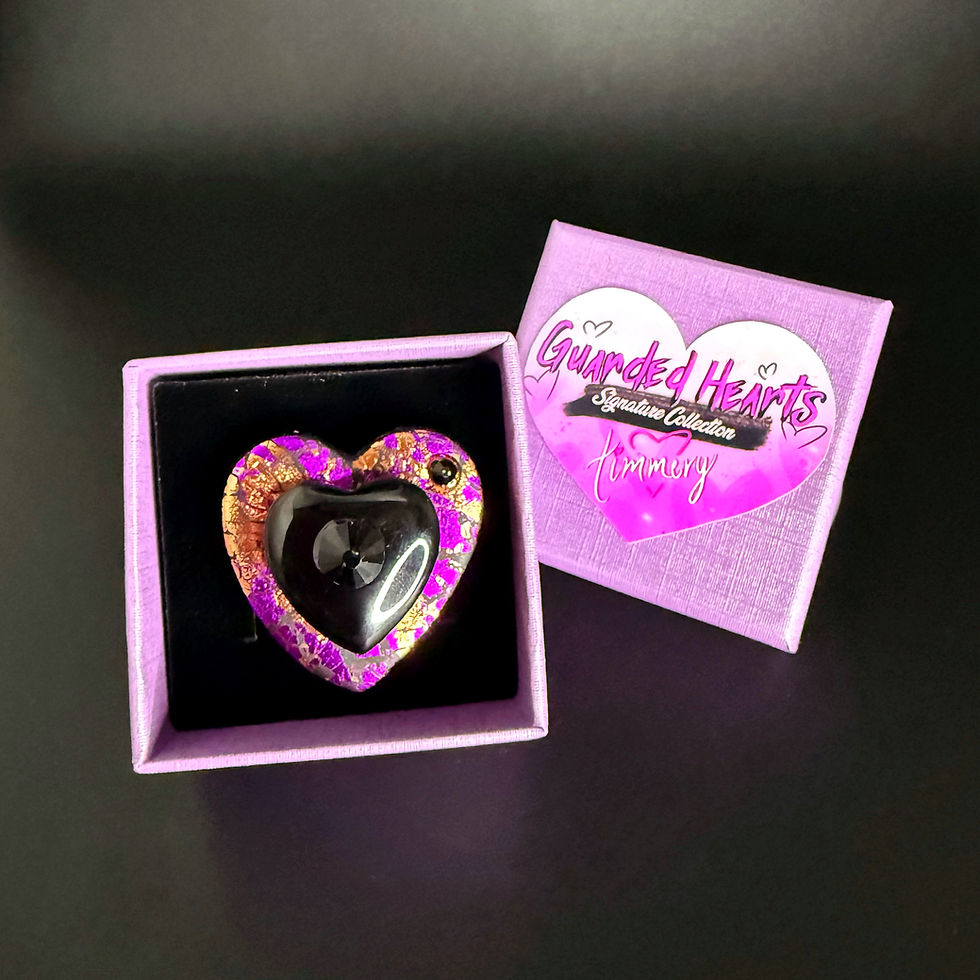 Thumbnail: Guarded Hearts Signature Ring — Style 23
