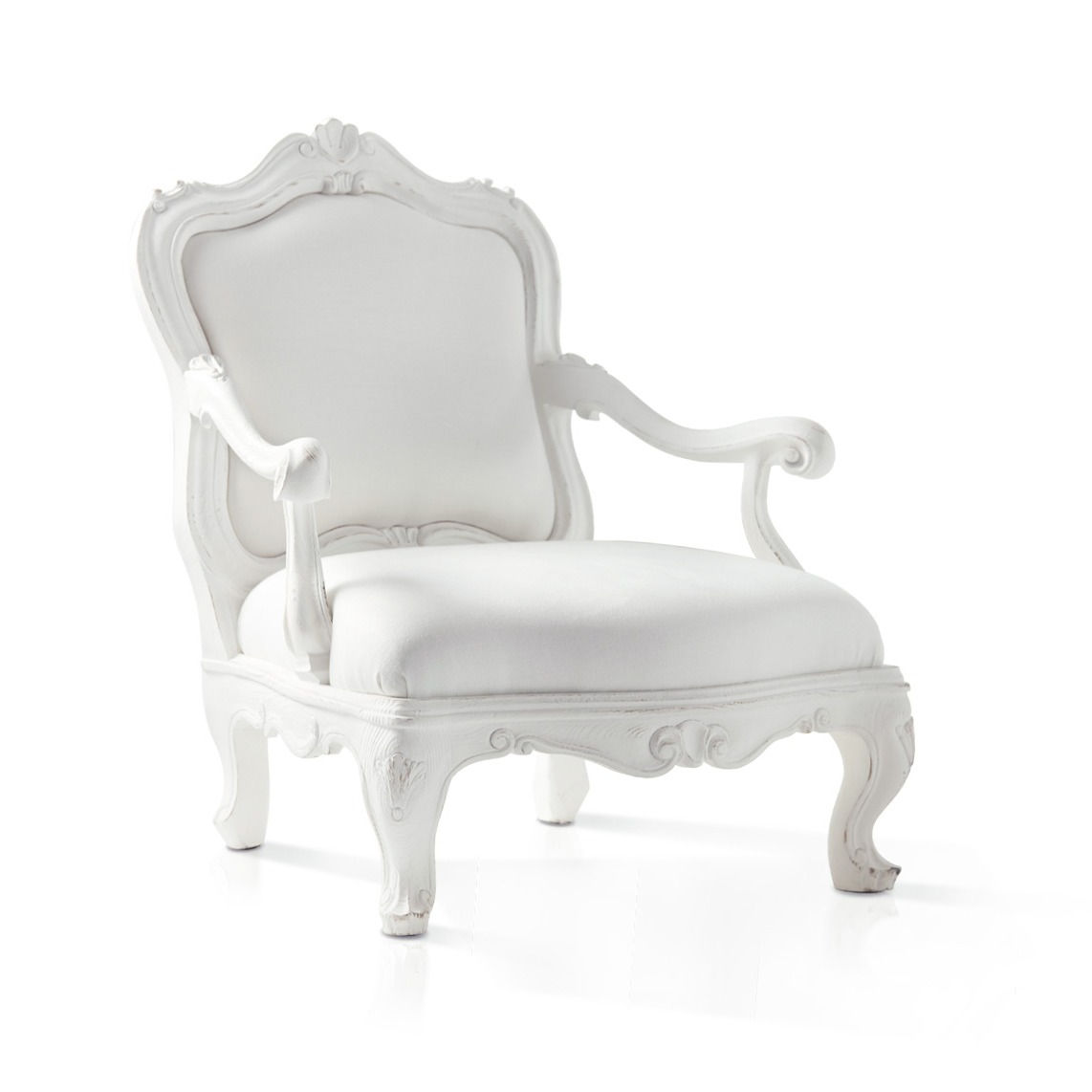 poltroncina intagliata con braccioli