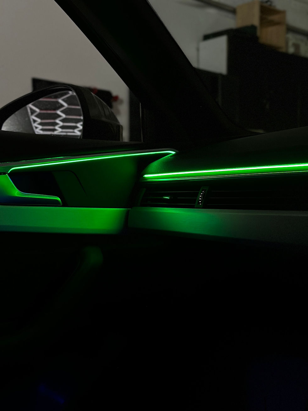 Thumbnail: Audi B9 A4/S4/RS4 Factory Retrofit Screen Control Ambient Lights (2017-2024)