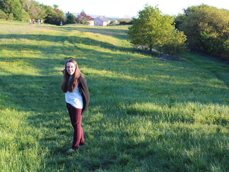 Rhyddid, pwrpas a hunan werth - bywyd yn y brifysgol