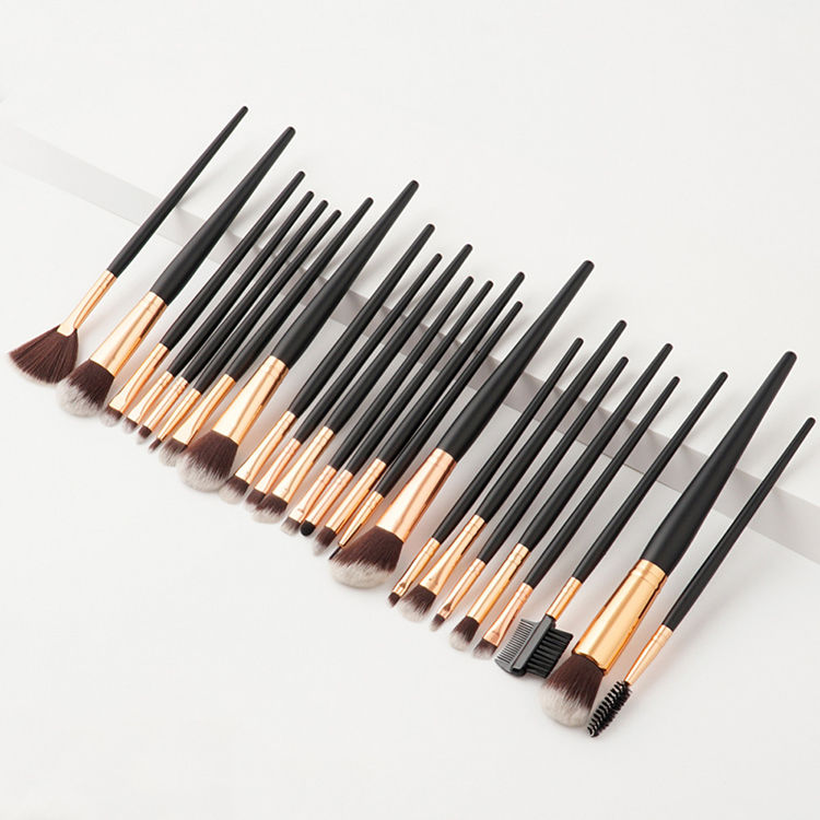 Thumbnail: 24pc makeup brush set