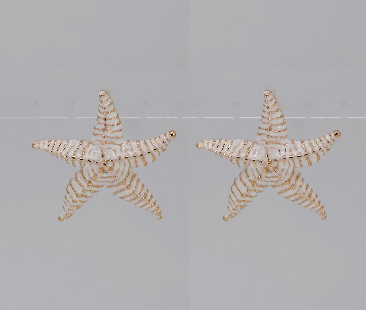Seaside Spark Starfish Earrings