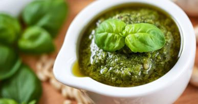Molho pesto de folhas de mostarda
