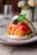 Salmon (Sashimi) Bao Tacos (2 pcs)