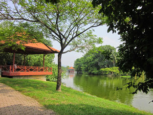 Exploring Kuala Lumpur on foot