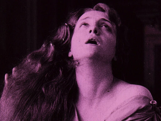 Notas: Timeline of Historical Film Colors.