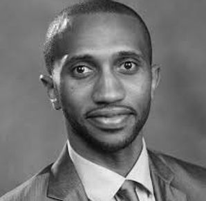 Austin Dixon Profile Picture.jpeg