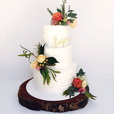 Soft brushed rustice wedding cake perth